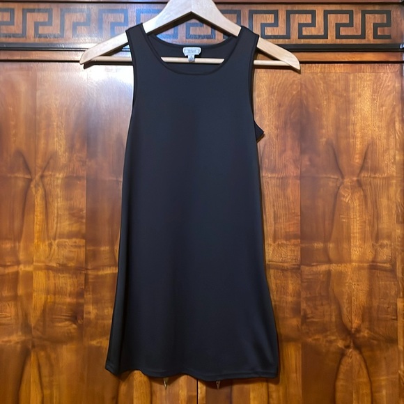 D-Signed Women’s tank top Size Medium (10/12) black pre owned in good condition - Picture 2 of 7